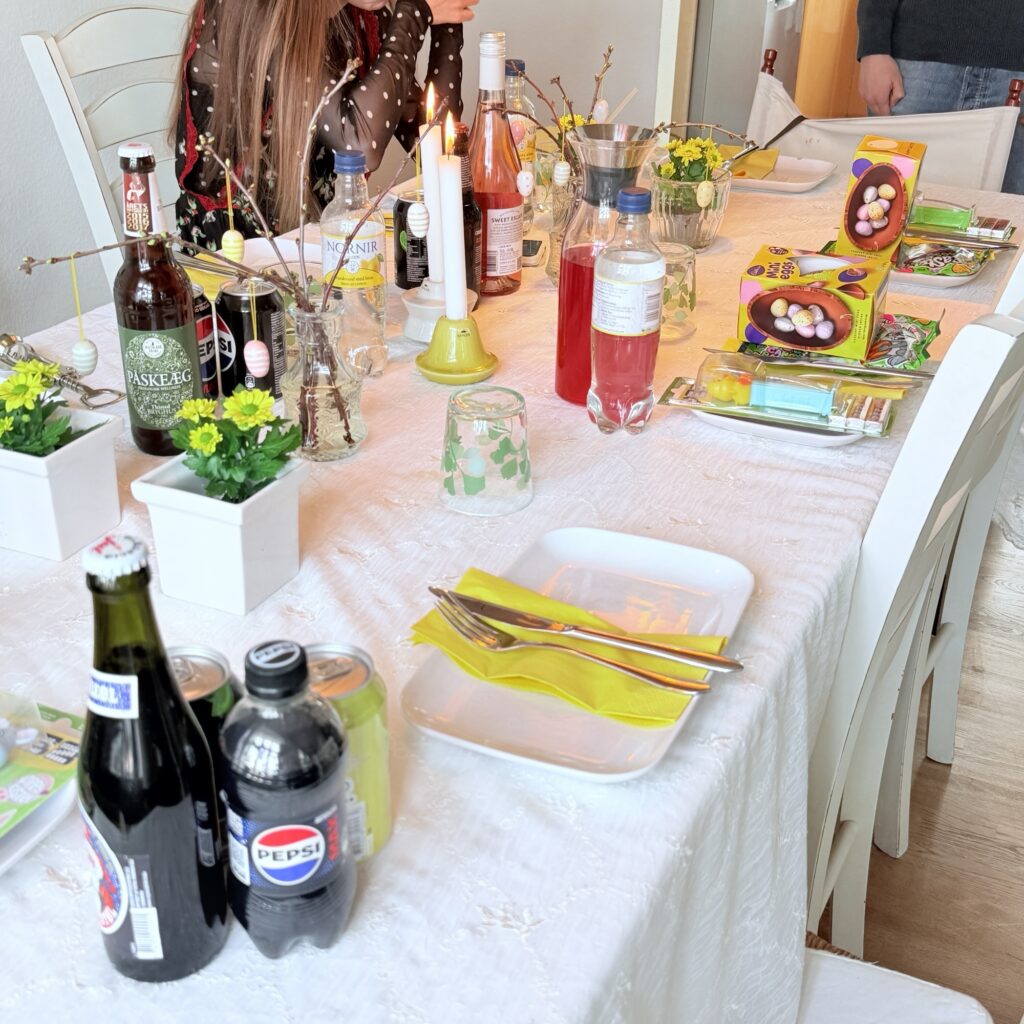 🐣 Påskefrokost hos svigermor img 2686.jpg